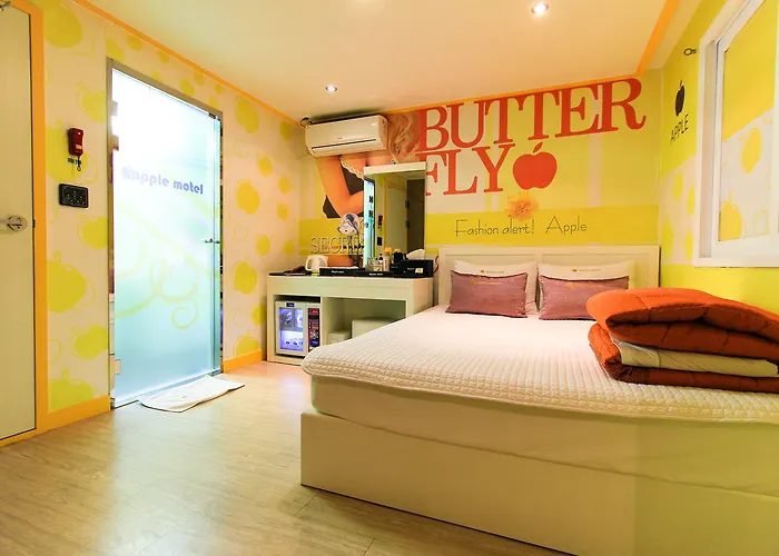 Motel Apple 2*
