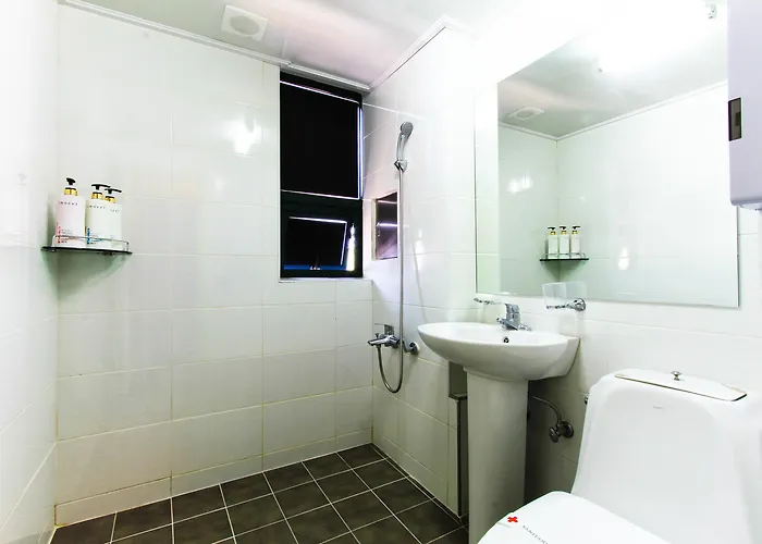Motel Apple 2*