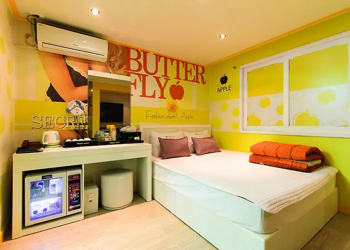 Apple Motel