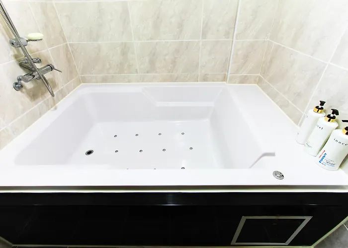 Apple Motel Busan